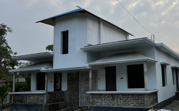 গোপালগঞ্জে সরকারি খাল ভরাট করে পাকা ভবন নির্মাণের অভিযোগ, ভূমি কর্মকর্তাদের নীরবতা